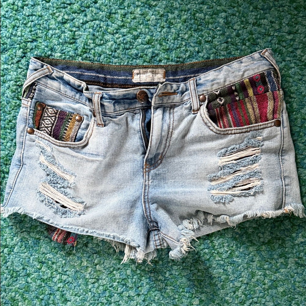 Free People Light Blue Aztec design Jean short